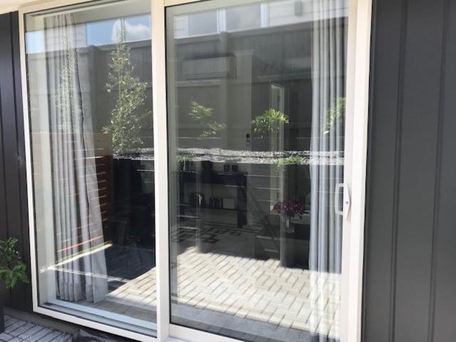 Modern Self Contained Apartment In Riverhead Buitenkant foto